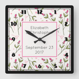 Rosa und grüne Wildblumen Muster Hochzeit Quadratische Wanduhr