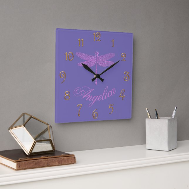 Rosa und Lila Fantasy-Libelle Quadratische Wanduhr (Büro)