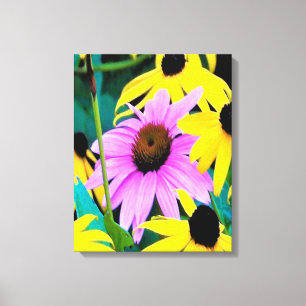 Rosa und lila Sonnenhut mit gelben Blumen Leinwanddruck