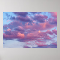 Rosa und Lila Wolken
