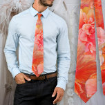 Rosa und orange Hibiskus Blume Krawatte<br><div class="desc">Die Krawatte von Groom für eine tropische Hochzeit. Überall in großen Hibiskus-Blume in Orange-, Rosa- und Gelbtönen. Ideal für eine Hochzeit am Meer oder einen tropischen Arbeitsplatz.</div>