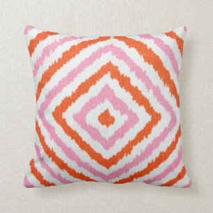 Rosa und orange ikat Diamantformen Kissen