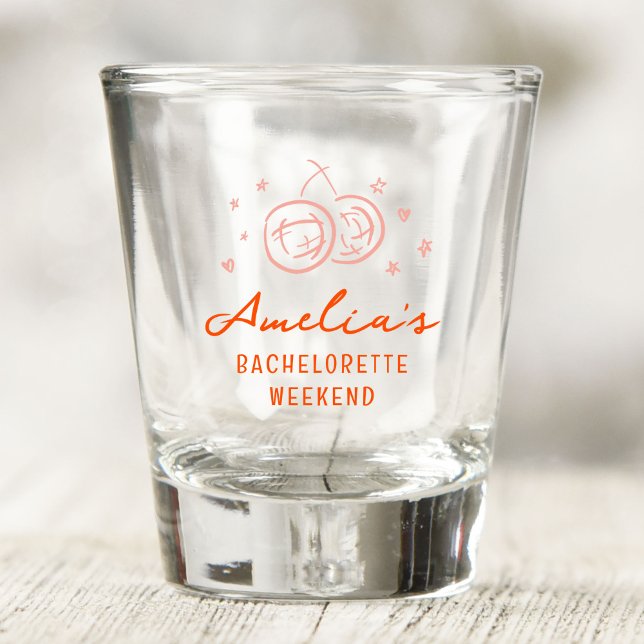 Rosa und Rote Sketch Bachelorette Wochenende Party Schnapsglas (Pink and red hand drawn sketch illustrations bachelorette party shot glass.)