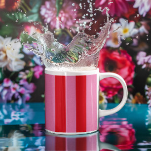 Rosa und rote vertikale Streifen Kaffeetasse