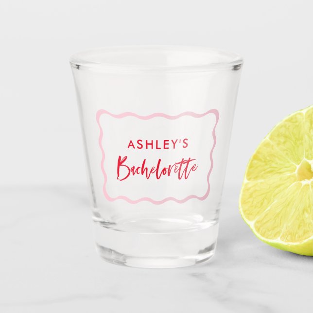 Rosa und rotes Retro Bachelorette Favoriten Schuhg Schnapsglas (Vorderseite)