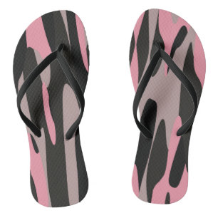 Rosa und schwarze Camouflage Abstrakt Flip Flops