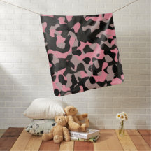 Rosa und schwarze Camouflage