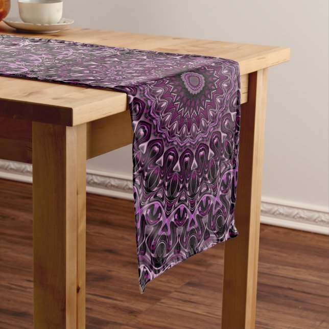 Rosa und schwarze Rose Mandala mit Blumengeometrie Großer Tischläufer (Beispiel)