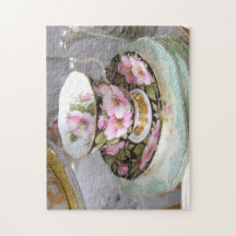 Rosa und schwarzer Foral Teacup-Puzzle