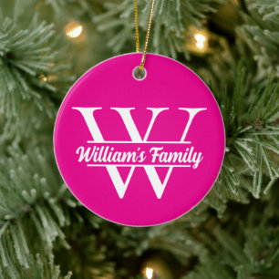 Rosa und Weiß Einfaches Familiennamensmonogramm Keramik Ornament