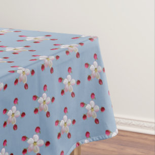 Rosa und weiße Apfelblüte auf Hellblau Tischdecke