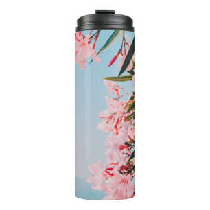Rosa und weiße Blume Thermosbecher