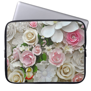 Rosa und weiße Blütenblätter Laptopschutzhülle