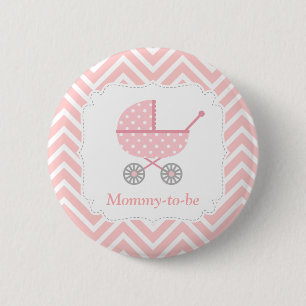 Rosa und weiße Chevron-Kinderwagen-Mama-to-be Button