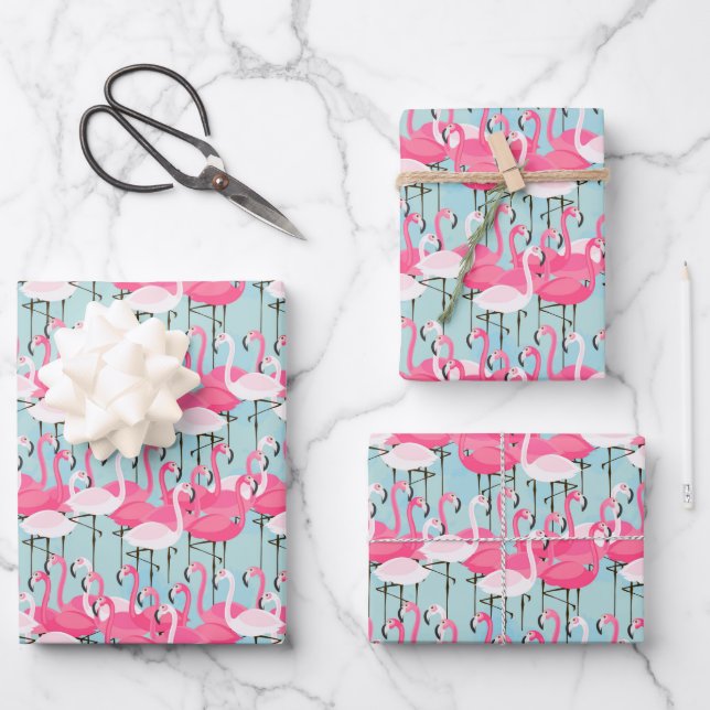 Rosa und weiße Menschenmenge von Flamingos Geschenkpapier Set (Vorderseite)