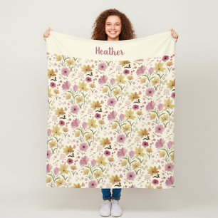 Rosa Wasserfarbe-Wildblumen-Monogramm-Name Fleecedecke