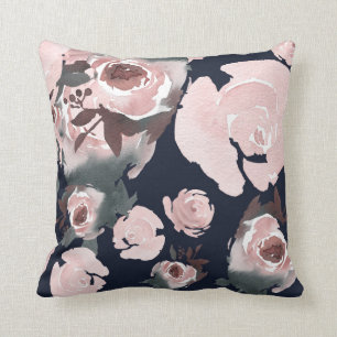 Rosa Wasserfarbenrosen Dunkel Marineblau Floral Kissen