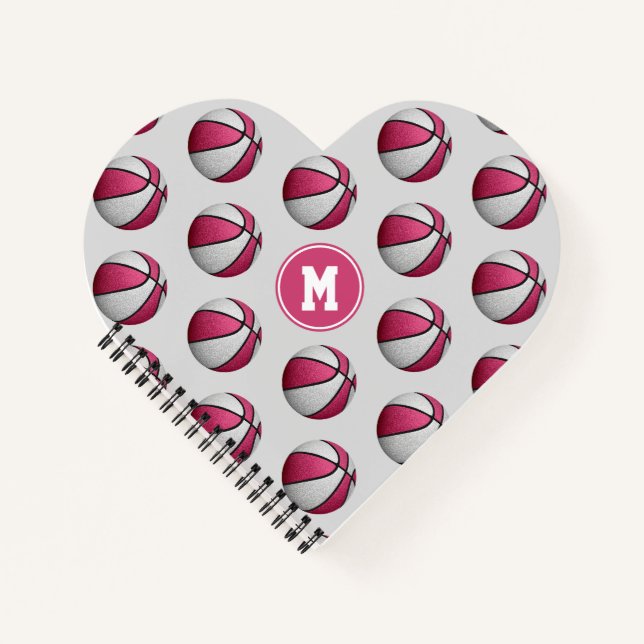 Rosa, weiße Basketbälle, die Mädchen in der Herzfo Notizbuch (Vorderseite)
