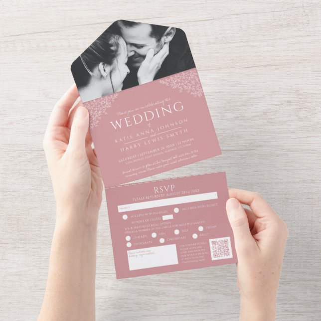 Rosa weiße Blätter Foto Essen UAWG QR Hochzeit All In One Einladung (Abreißen)
