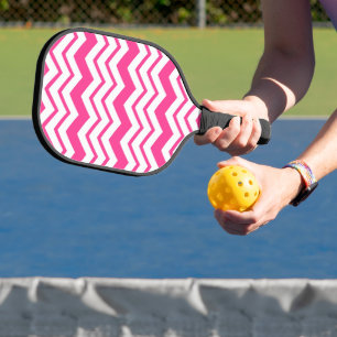 Rosa-weiße Chevron-Zickzack-Musterdesign Pickleball Schläger