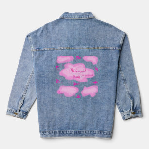 Rosa Wolken pastellfarbene Sterne Bräunungsmädchen Jeansjacke