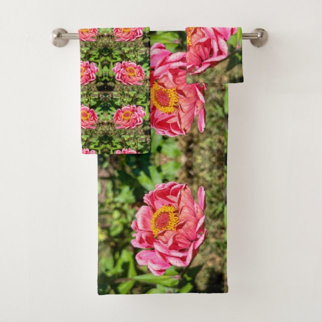 Rosa Zinnie mit gelber Mitte Badhandtuch Set (Insitu)