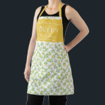 Rosa Zitronen Zitrusfrüchte Königin der Küche Schürze<br><div class="desc">Fügen Sie Ihrer Küche eine frische und stilvolle Touch mit der Pink Floral Lemons Citrus Queen of the Kitchen Schürze. Diese Schürze besticht durch eine reizvolle Mischung aus rosa Blume und lebhaften gelben Zitronen. Freuen Sie sich auf ein fröhliches und elegantes Ambiente. Ideal für Backen, Vorspeisen oder Hosting, behalte es...</div>