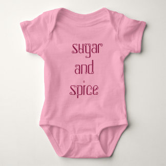 Rosa Zucker und Gewürze Baby Strampler