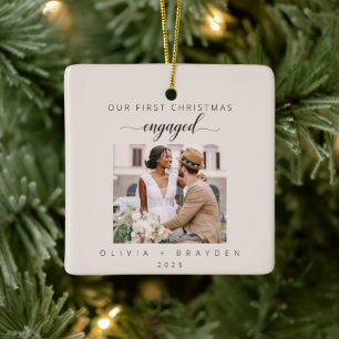 Rosafarbenes Weihnachten als Verlobte Foto Keramikornament