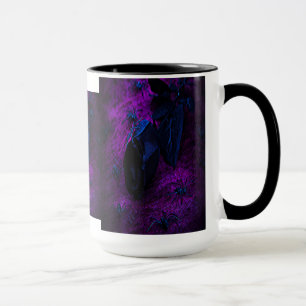Rose aus schwarzem Material, Schwarze Spinnen Tasse