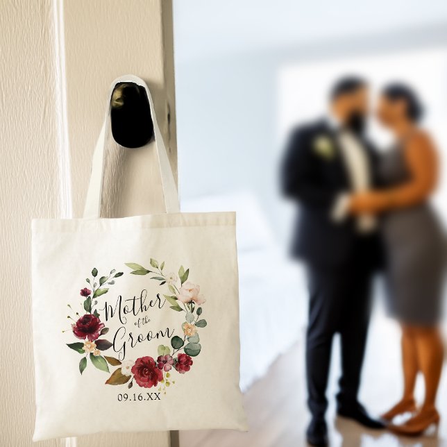 Rose Burgund Blumenjägermutter Tragetasche (Rose Burgundy Floral Wreath Mother of the Groom Tote Bag)