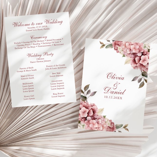 Rose Dusty moderne Hydrangea Programme de mariage (Modern Dusty Rose Hydrangea Wedding Program on a sunny neutral dry palm leaf.)