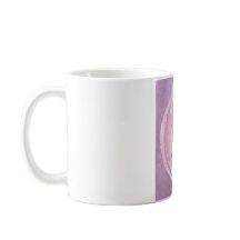 Rose et tasse sans conditions pourpre de photo de