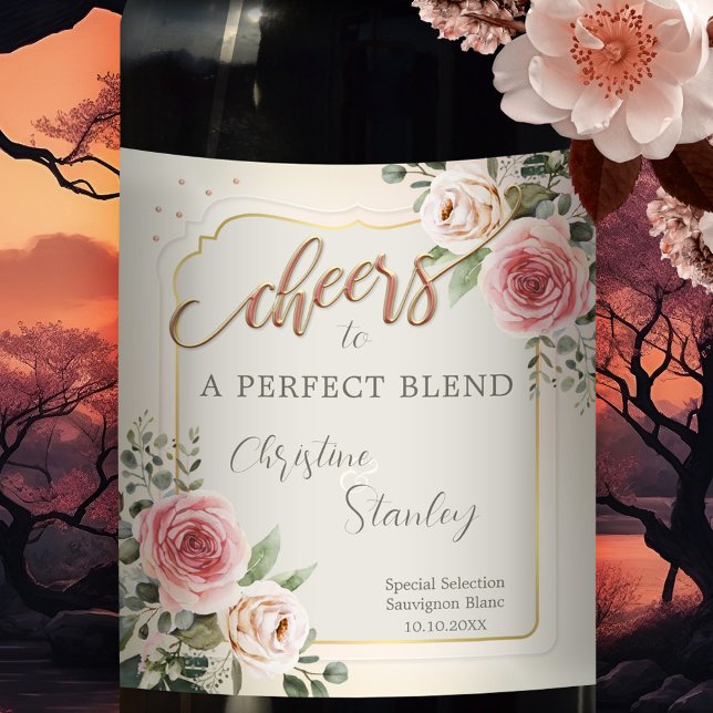 Rose für Wasserfarben Cheers Wedding Wine Label Weinetikett (Wedding wine label featuring watercolor blush pink roses on a romantic pastel colored background)