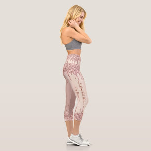 Rose Gold Blush Glitzer Sparkeln Tropfen Benutzerd Capri Leggings