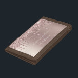Rose Gold Blush Glitzer Sparkeln Tropfen - Text hi Trifold Geldbörse<br><div class="desc">Rose Gold Blush Glitzer Sparkle Tropfen Custom Text Pink Girly Modern - Fügen Sie Ihren einzigartigen Text / Name oder entfernen Text - Make Your Special Gift - Neu formatieren und verschieben oder entfernen und fügen Sie Text / Elemente mit Anpassungstool. Design von MIGNED. Bitte schauen Sie sich meine anderen...</div>