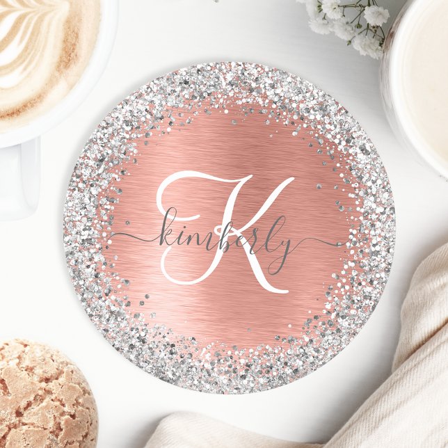 Rose Gold Brushed Metal Glitzer Monogram Name Runder Pappuntersetzer (Von Creator hochgeladen)