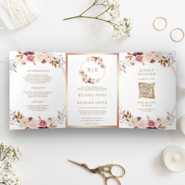 Rose Gold Dusty Pink Floral QR Code Hochzeit Dreifach Gefaltete Einladung (Von Creator hochgeladen)