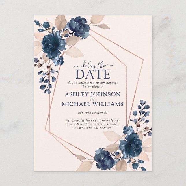 Rose Gold Dusty rosa Navy Blumenmuster Verspätung  Ankündigungspostkarte (Vorderseite)