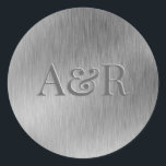 Rose Gold-Effekt-Aufkleber-Monogramm, Runder Aufkleber<br><div class="desc">Rose Gold Effekt Sticker Monogramm,  ein Imitat Gold Effekt Aufkleber,  um einen Hauch von Luxus zu Ihren Umschlägen hinzuzufügen. Verwenden Sie als Umschlag Aufkleber und als Monogramm Detail. Fügen Sie Ihre eigenen Initialen hinzu,  um dies zu einem eleganten Accessoire Ihrer Hochzeitssuite zu machen.</div>