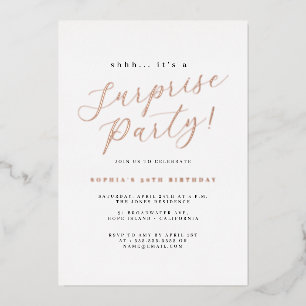 Rose Gold Elegantes Script Überraschendes Party Folieneinladung