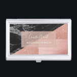 Rose Gold Foil | Blush Pink und Black Consultant Visitenkarten Dose<br><div class="desc">Blush Pink - Rose Gold Foil und Black Marble Geometric Consultant Minimalistisch Business Card Holder mit weißem handgeschriebenem Typografie für das Monogramm. Der Rose Gold Foil Glitzer und der Sparkle Business Card Inhaber ist perfekt für jeden Beruf. Wenn Sie den Beruf benötigen oder der Namenstext nicht Ihren Bedürfnissen entspricht, wenden...</div>