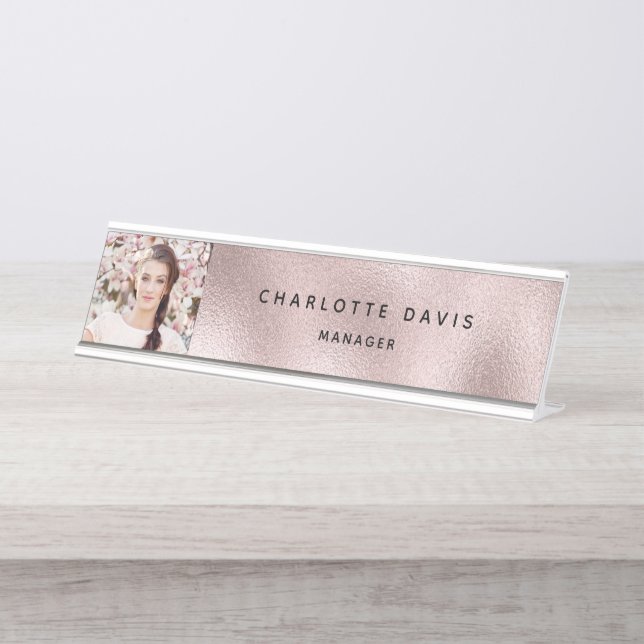 Rose Gold Foto Monogramm moderner Mitarbeiter Schreibtischnamensplakette (Vorderseite )