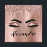 Rose Gold Glitter Sparkle Eyelashes Monogram Name Magnet<br><div class="desc">Rose Gold Imitate Foil Metallic Sparkle Glitzer Pinselmetallmonogramm Name und Initial Eyelashes (Lashes),  Eyelash Extensions and Eyes Blush Pink Kühlschrank Magnete. Das Design macht den perfekten 16 Geburtstag,  Hochzeit,  Brautparty,  Jubiläum,  Babydusche oder Junggeselinnen-Abschied Geschenk für jemanden,  der einen trendigen coolen Stil sucht.</div>