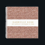 Rose Gold Glitzer Bat Mitzvah Autograph Gästebuch Notizbuch<br><div class="desc">Rose Gold Pink Glitzer (gedrucktes Bild) mit einem weißen Streifen auf dem Cover eines personalisierten Autogrammbuch Stil Gästebuch mit Platz für einen optionalen hebräischen Namen, oder jeden Text, den Sie gewollt. Ein rosa, funkelnd aussehendes Party-Accessoire für eine Bat Mitzvah, Sweet 16, Quinceanera oder Geburtstagsparty, oder ein Skizzenbuch für jeden Rosa...</div>