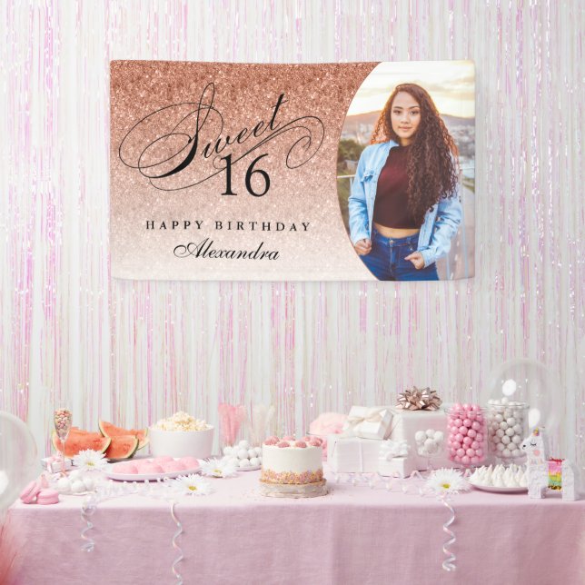 Rose Gold Glitzer Sweet 16 Personalisiertes Foto Banner (Party)