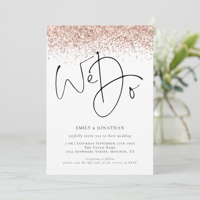 Rose Gold Glitzer Wir machen QR Hochzeit Einladung (Stehend Vorderseite)