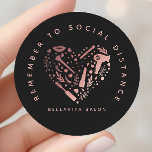 Rose Gold Herzsalon Denken Sie an soziale Distanz Runder Aufkleber