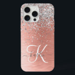 Rose Gold Hübsch Girl Silver Glitzer Funkelnd iPhone 15 Pro Max Hülle<br><div class="desc">Dieses schicke Gehäuse mit hübschem silberglänzenden Glitzer auf einer Rose mit goldgelb gebürstetem metallischem Hintergrund ist einfach zu personalisieren.</div>
