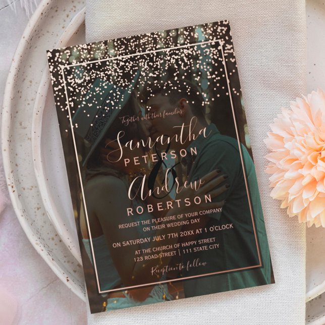 Rose Gold Konfetti Typografie Foto Hochzeit Folieneinladung (Von Creator hochgeladen)